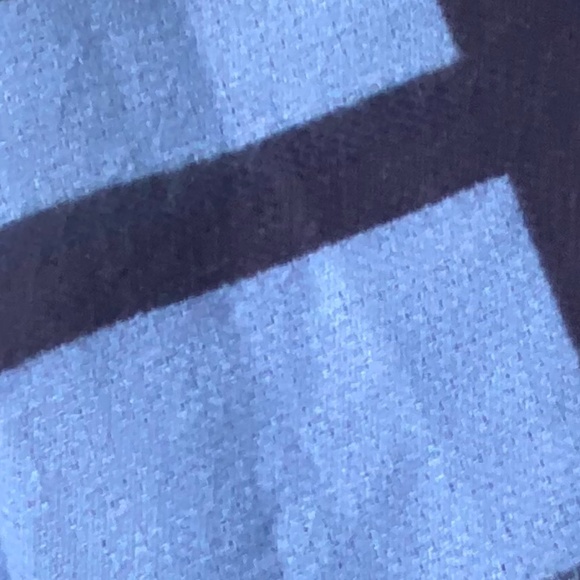 Kate Spade Blue Cozy Soft Throw Blanket - Picture 5 of 11